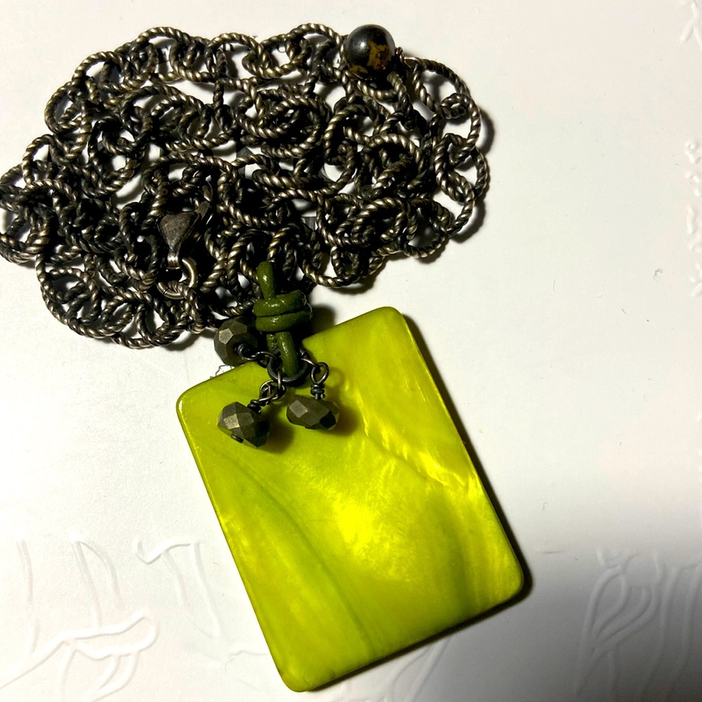 SILPADA Green Mother-of-Pearl 925 Sterling Silver Twisted Link Chain Necklace